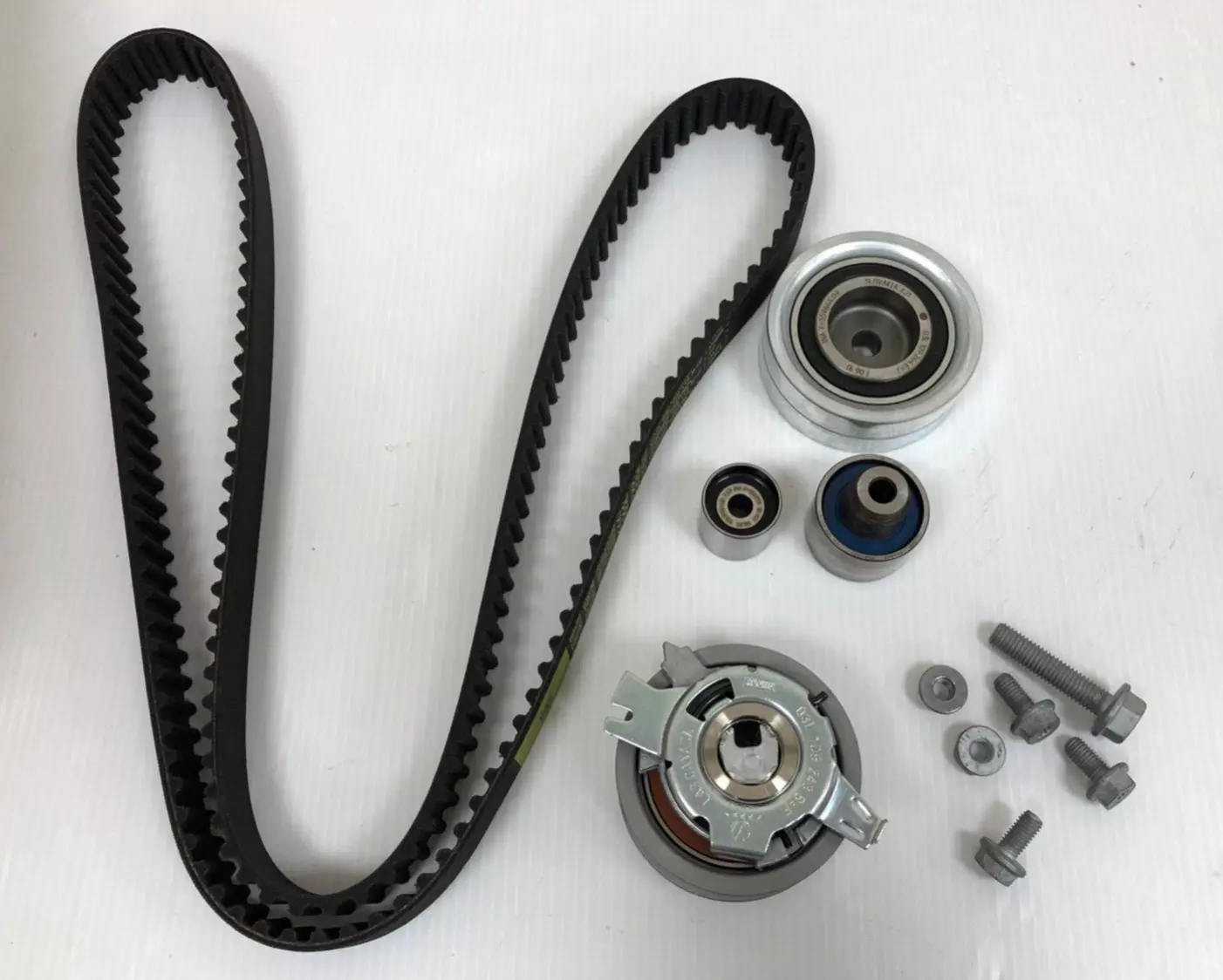 03L198119F - Timing Belt Set (without bolts)